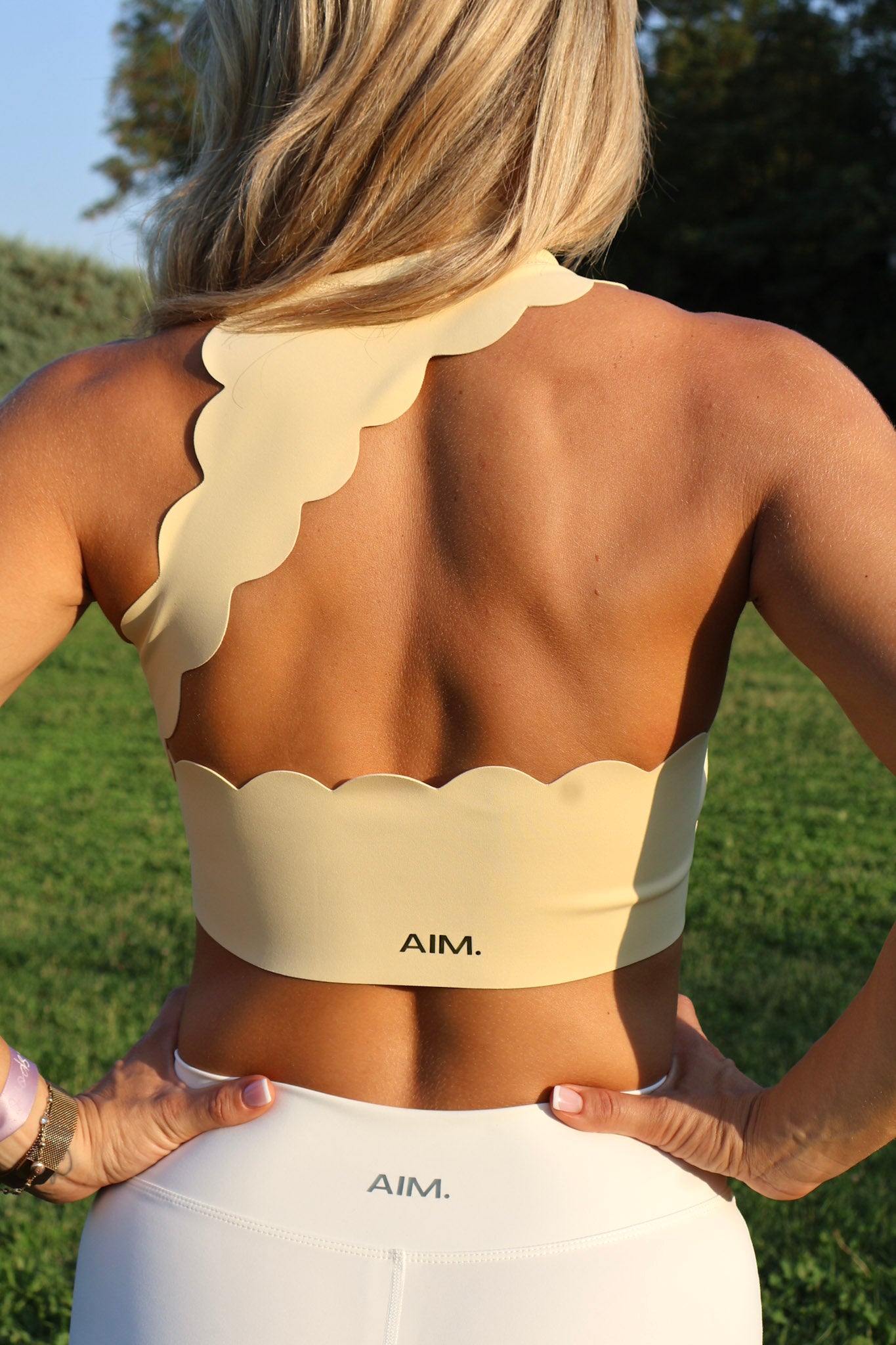 BRASSIÈRE DOS NU ASYMÉTRIQUE — MILANO